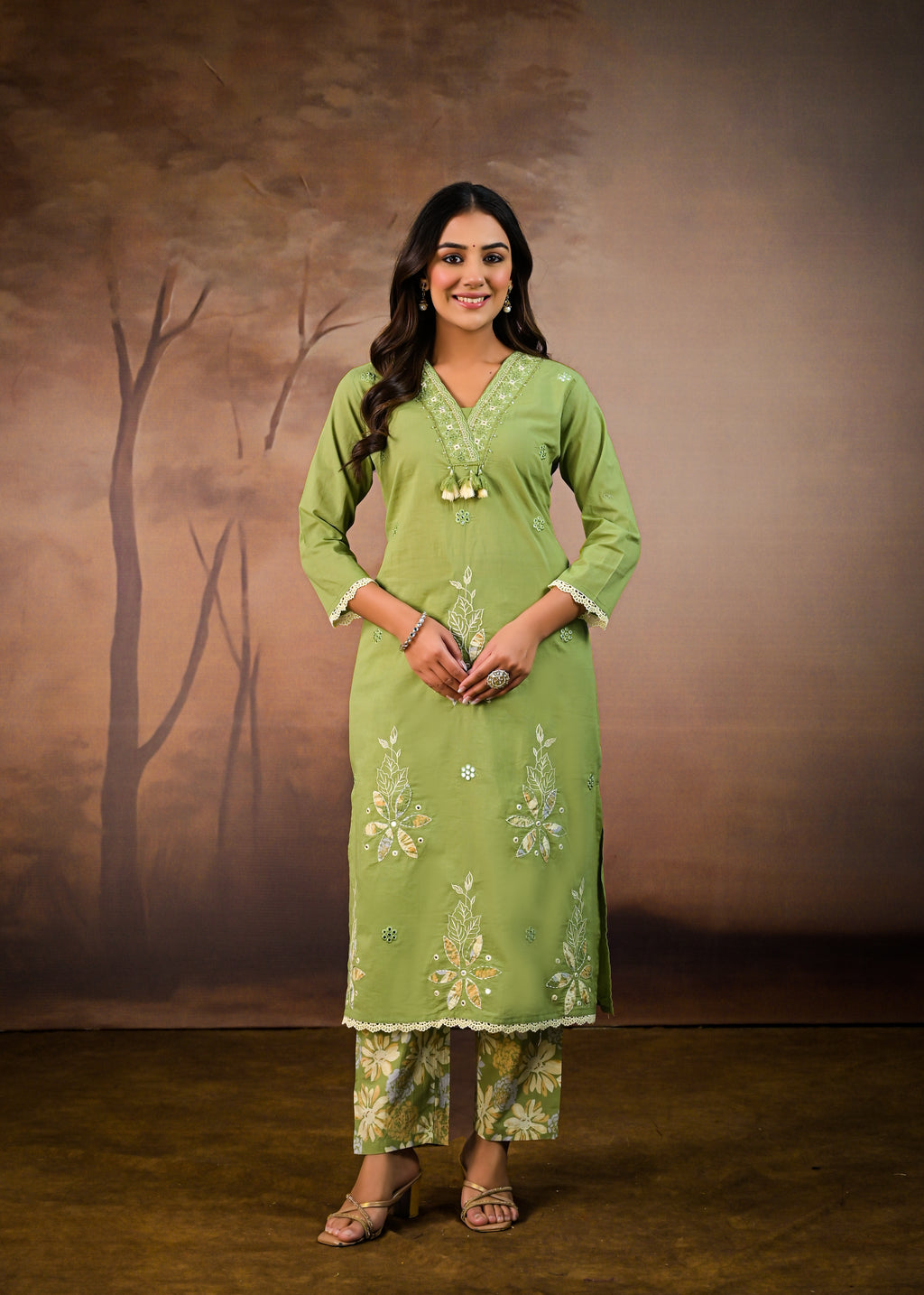 Green Elegant Floral Embroidered  Salwar Suit Set